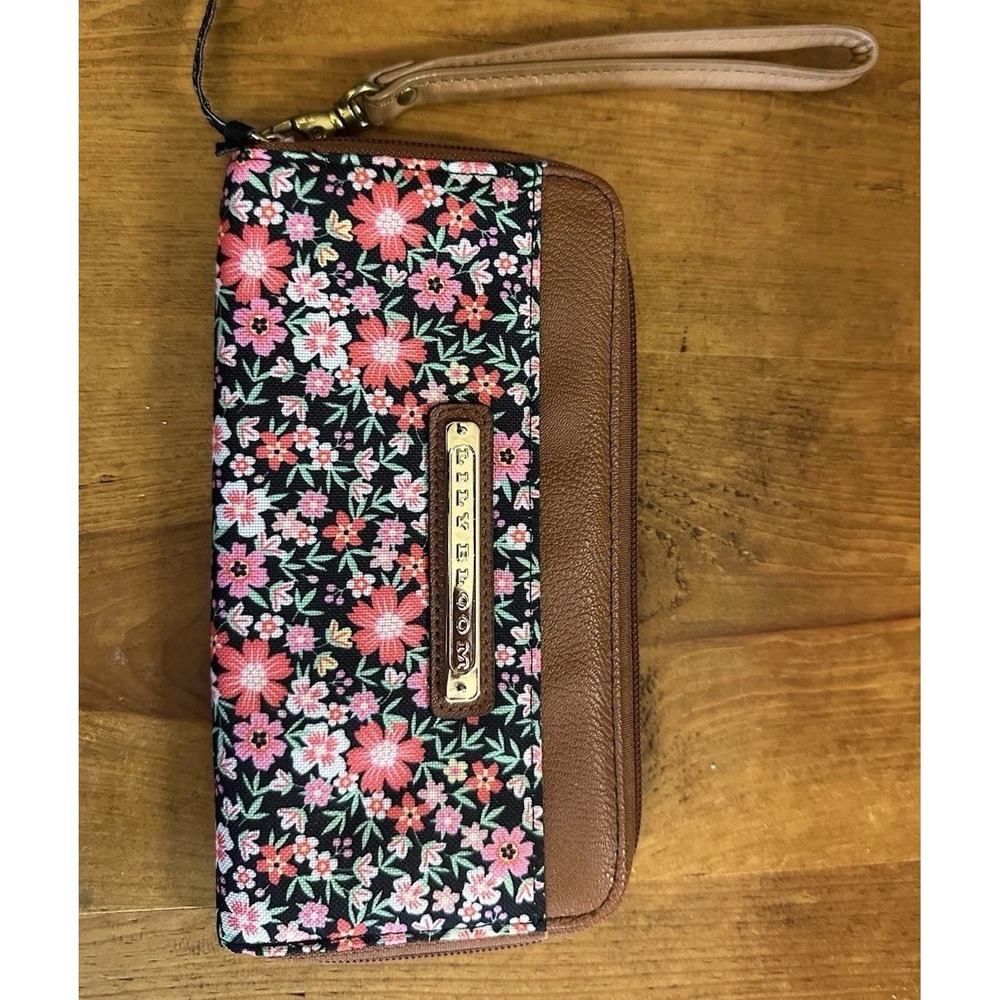 Lilly Bloom Wild Flower Meadow‎ Hand Wristlet Wallet